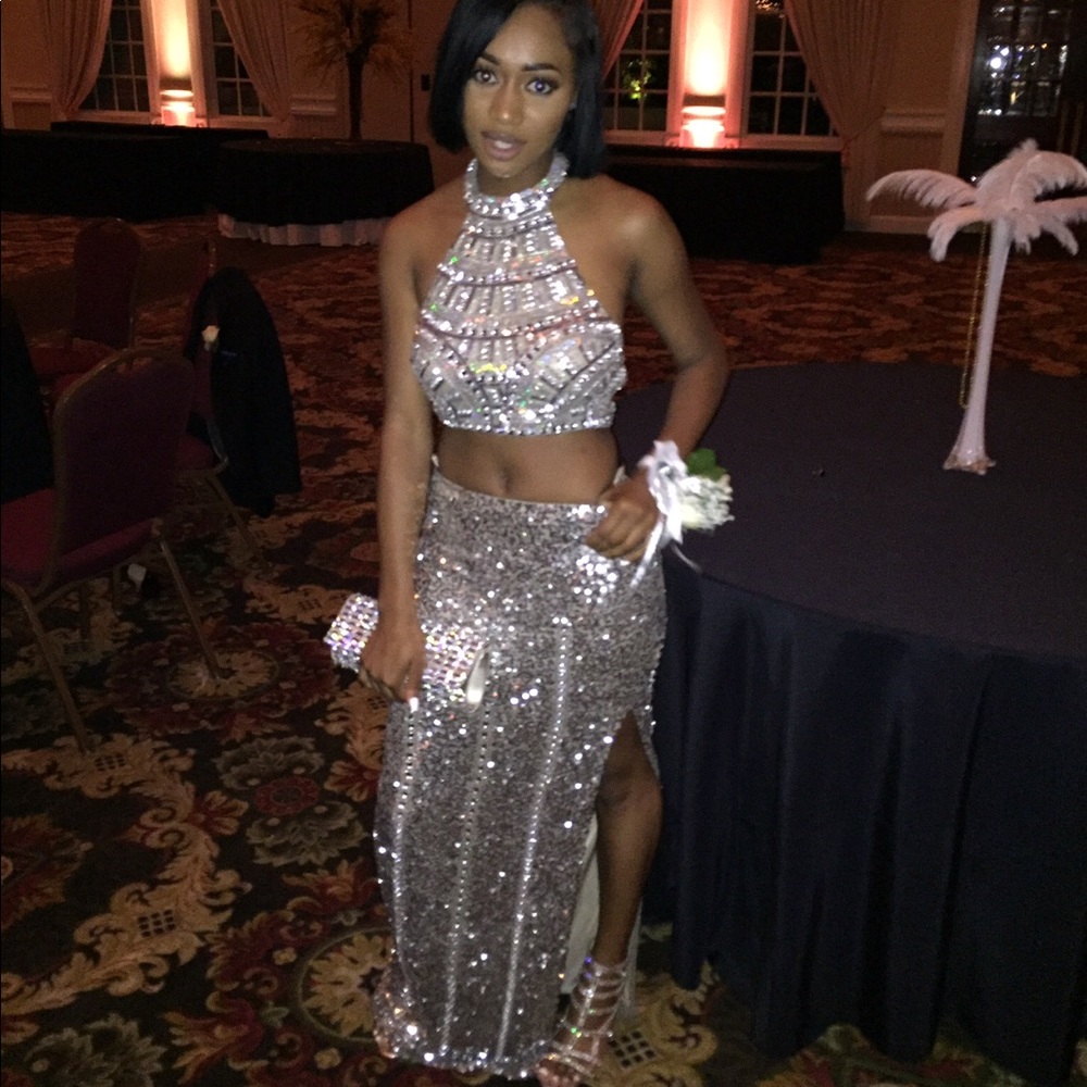 Prom dress